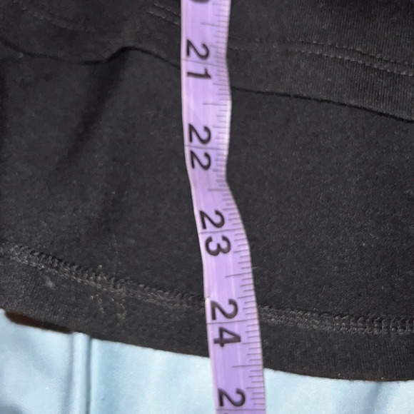 Reebok Renew black short-sleeve logo embossed T-shirt Sz M - Picture 10 of 12